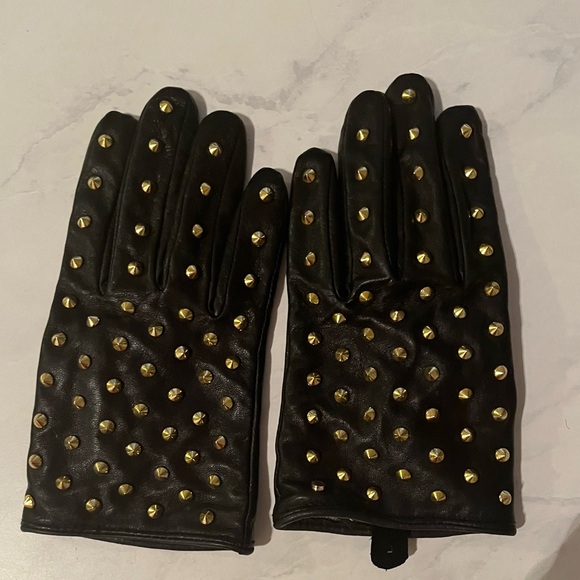 Ted Baker Accessories - Ted Baker leather gloves